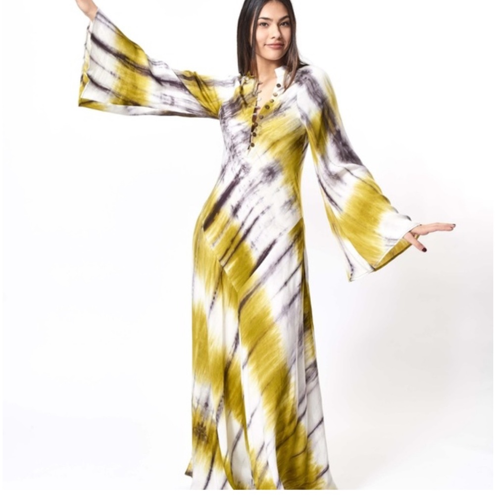 Kristen Bellamy Lime Tie-Dye Kaftan